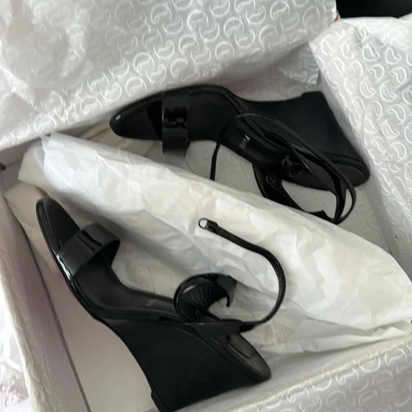 Louboutin Zeppa Chick 85 - Picture 4 of 13